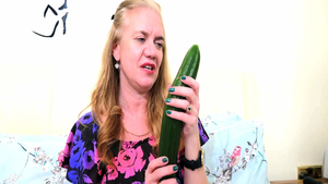 Busty chubby granny masturbating