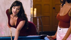 Lexi Luna fingering on the table