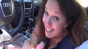 Horny babe has a taste for good fuck