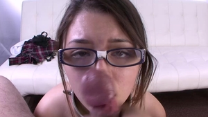 BrainWashedTeens.com - Daisy Summers rubbing