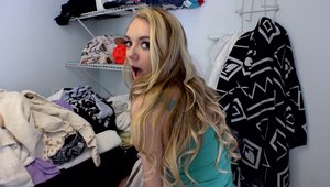 I Know That Girl: Molly Mae fingering