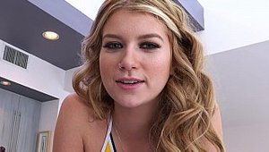 Confessions: Blonde Arya Fae digs hard ramming