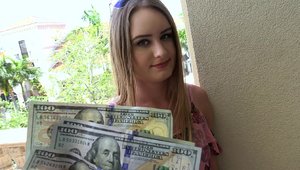 Public Pickups: Daisy Stone sucks dick and fucks scene
