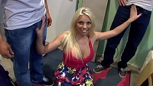 Fuck Team Five - Real fucking with pornstar Angell Summers