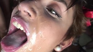 PutaLocura: Sweet spanish bitch feels the need for bukkake