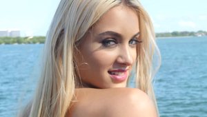Tiny 4k: Uma Jolie throat fucking sex scene
