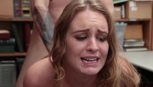 Shop Lyfter: Shoplifter Daisy Stone cumshot