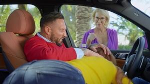 Brazzers: GILF Erica Steals Boyfriend from Summer